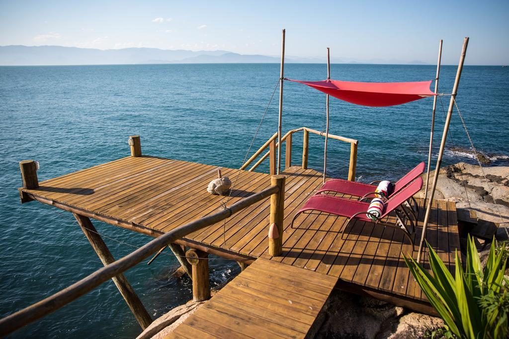 Casa Vermelha Guest House Ilhabela Exterior photo