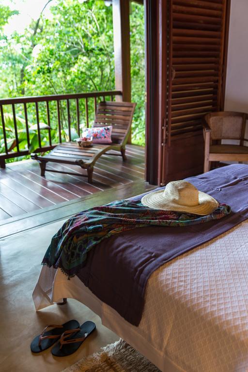 Casa Vermelha Guest House Ilhabela Exterior photo
